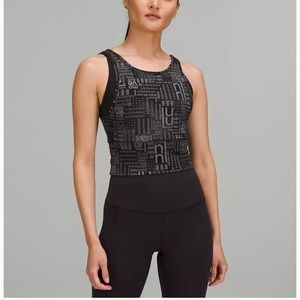 *SOLD* NWT lululemon tank size 4